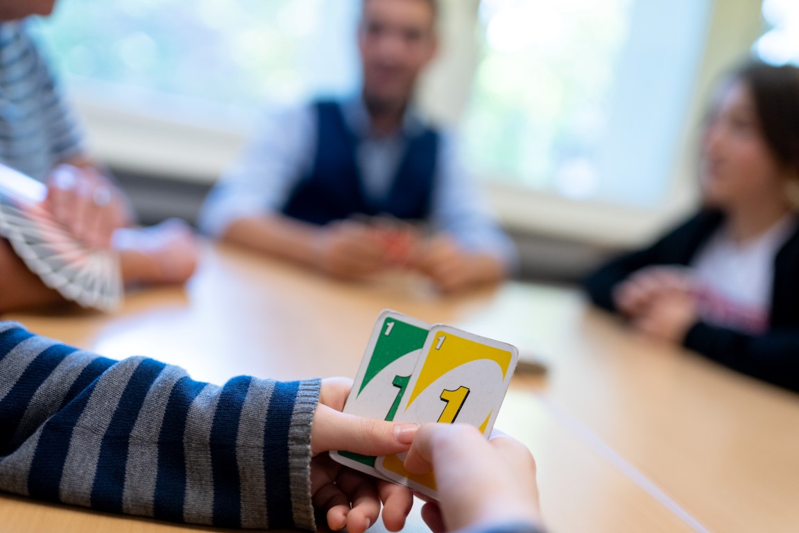 geselliges Kartenspiel - Stadtteilschule Lohbrügge