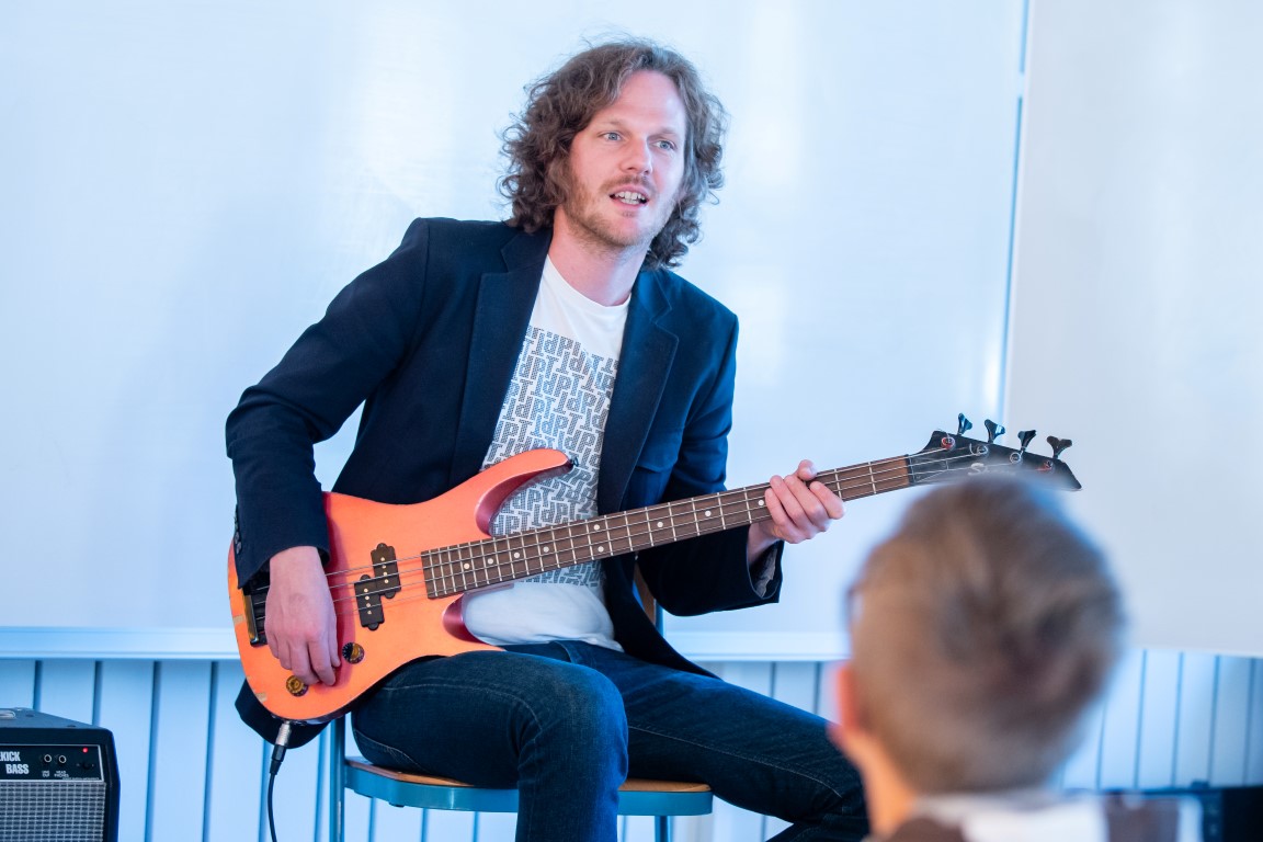 Ein Instrument lernen am Nachmittag - Stadtteilschule Lohbrügge